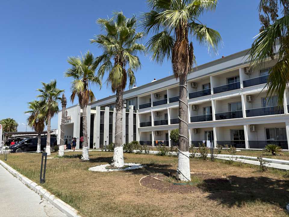 Außenansicht Hotella Resort & Spa