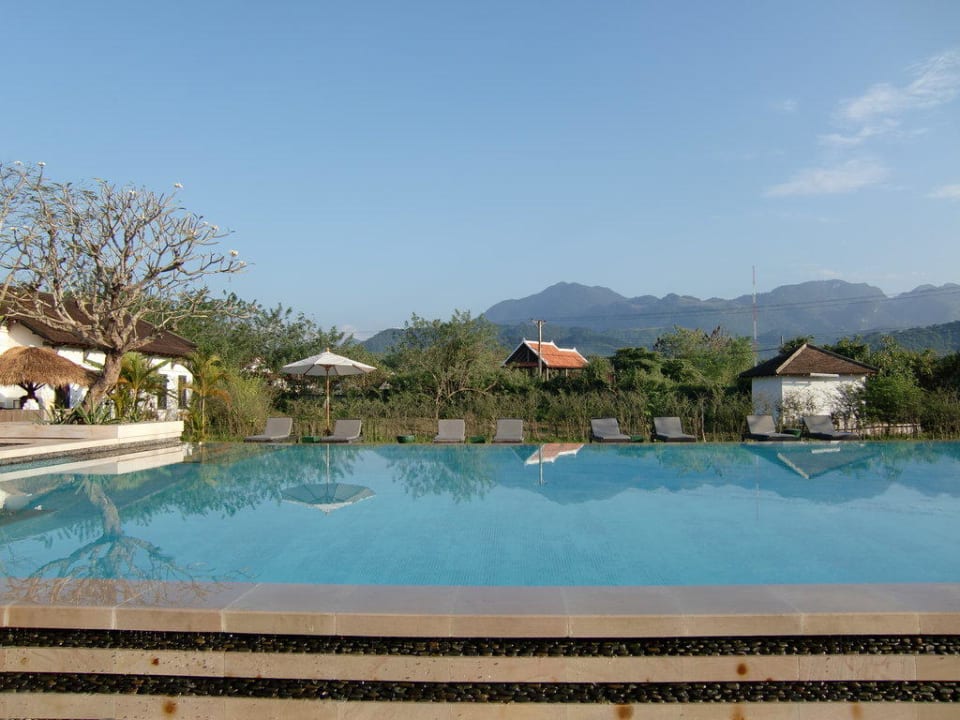 Großer Pool Hotel The Grand Luang Prabang