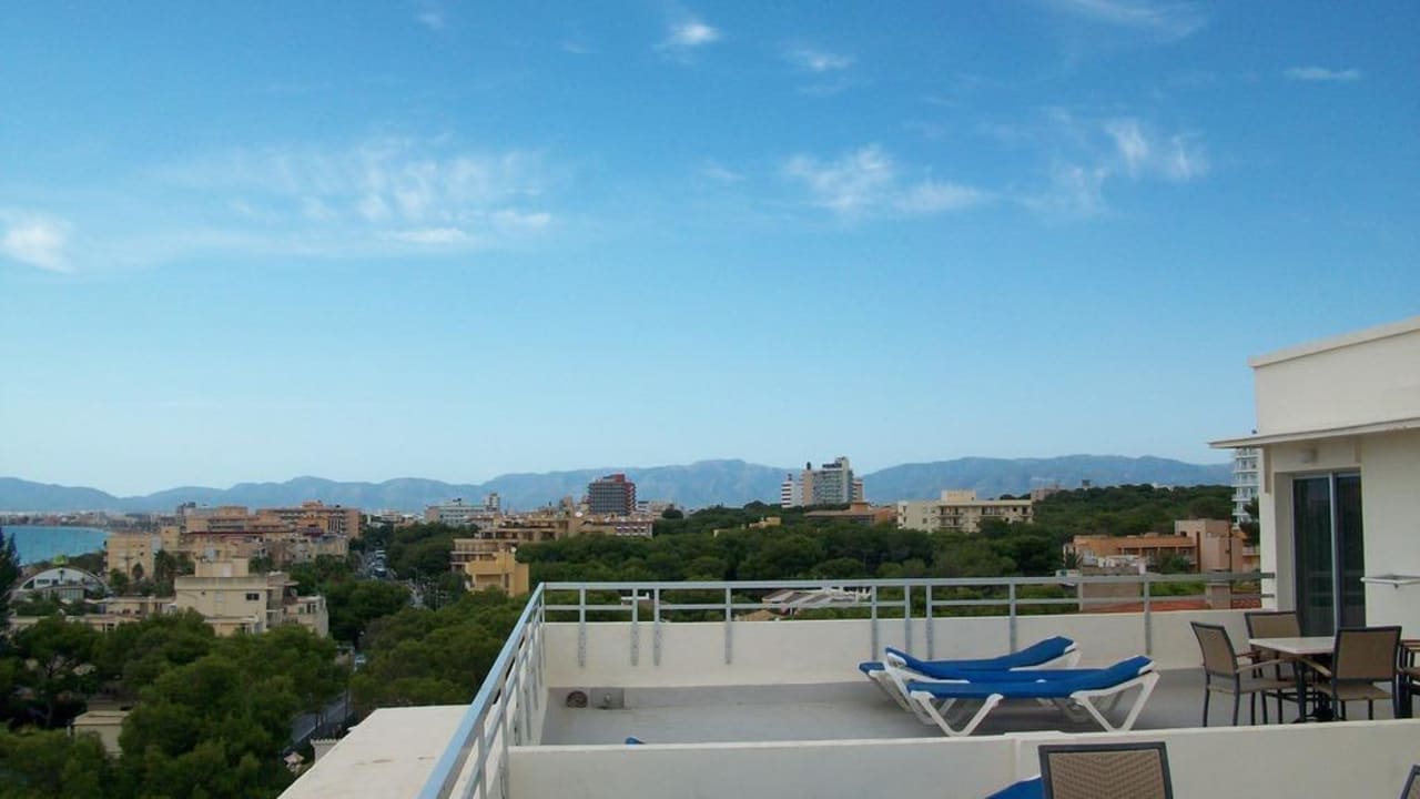 Terrasse Hotel HM Ayron Park