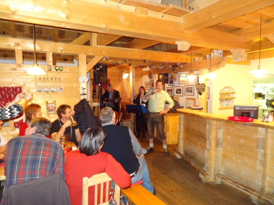 Wirtsleute singen Hüttendorf & Camping Im Dörfl Anno 1873