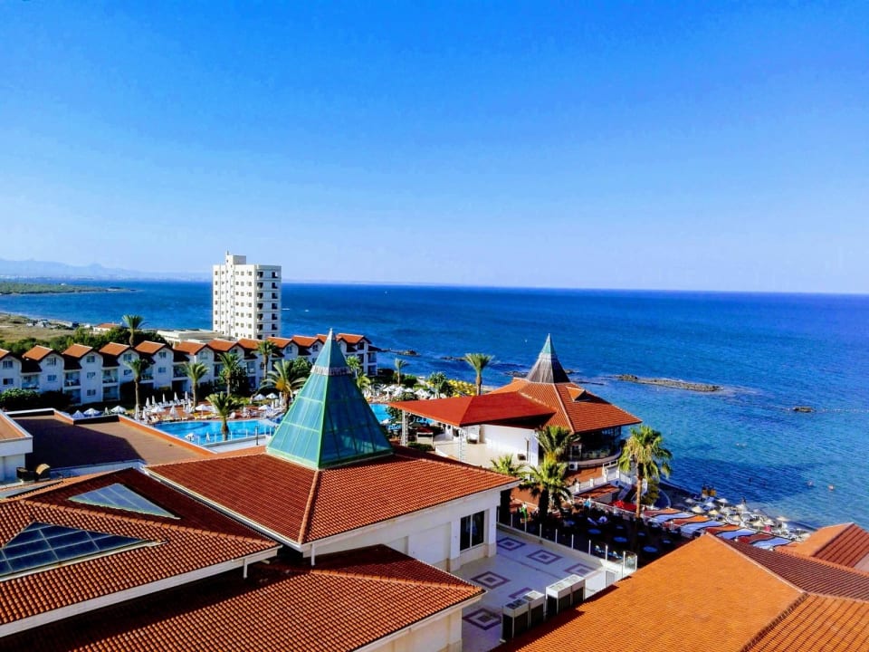 Außenansicht Salamis Bay Conti Resort Hotel & Casino