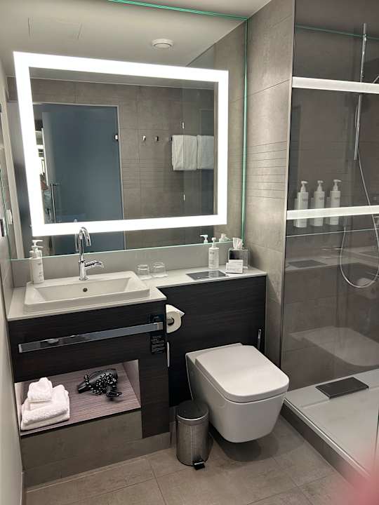 Zimmer Courtyard by Marriott Hamburg City