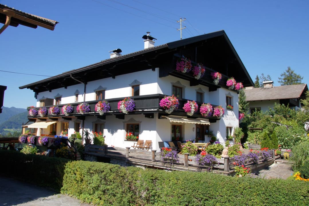 Außenansicht Haus Konrad