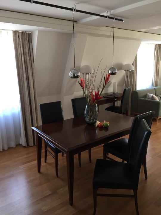 Esstisch Hilton Dresden