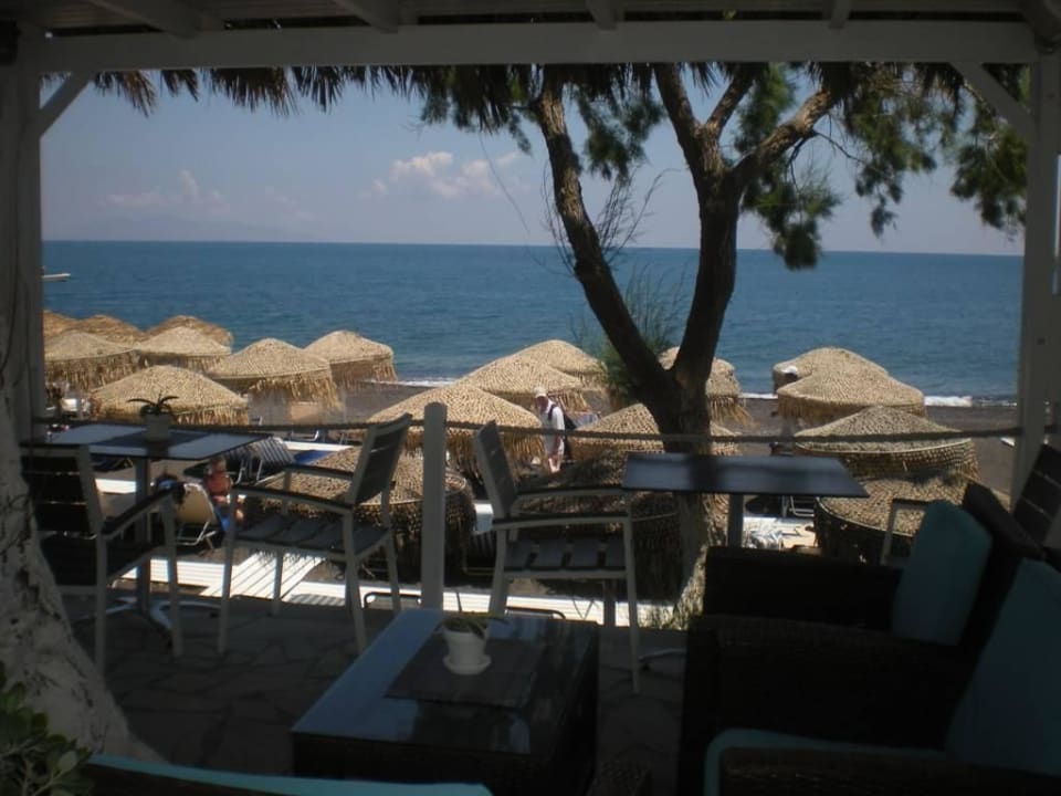 Blick auf den Strandabschnitt direkt vor dem Hotel Hotel Alesahne