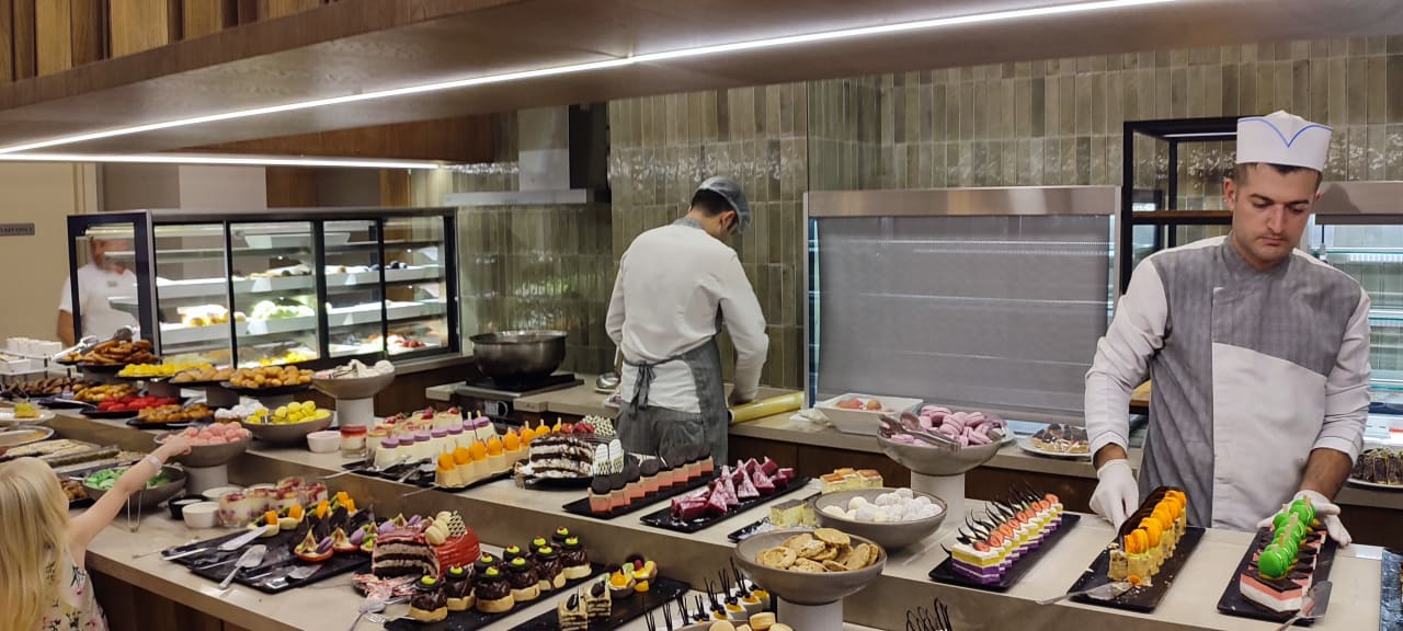 Gastro Melas Resort Hotel