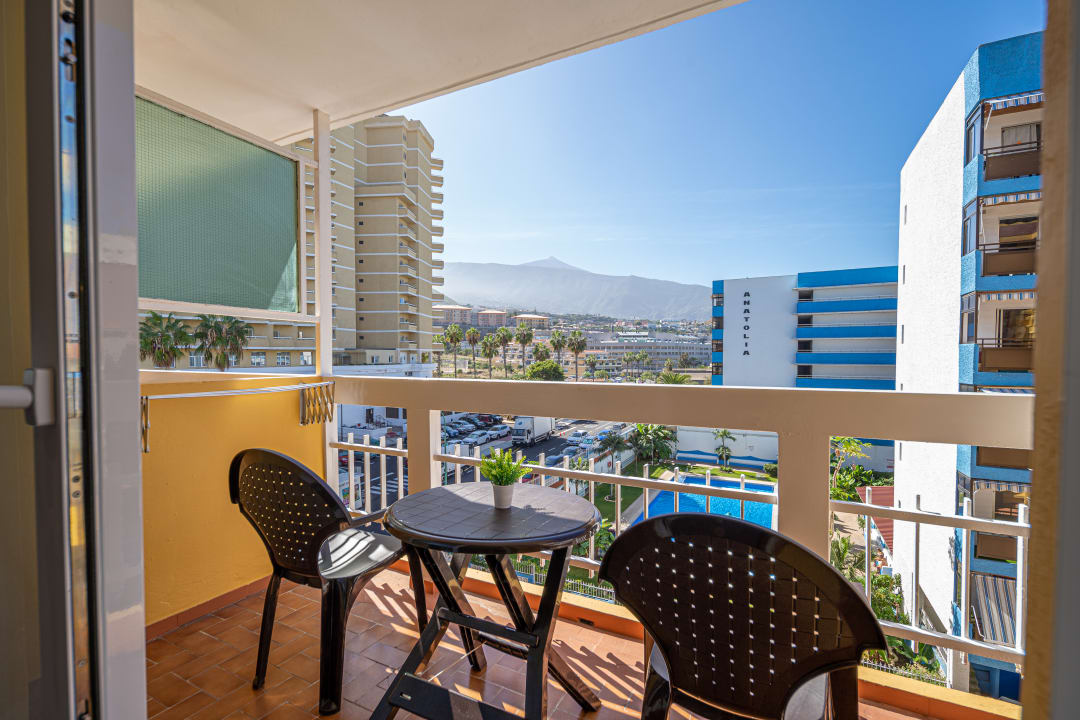 Zimmer Skyview Hotel