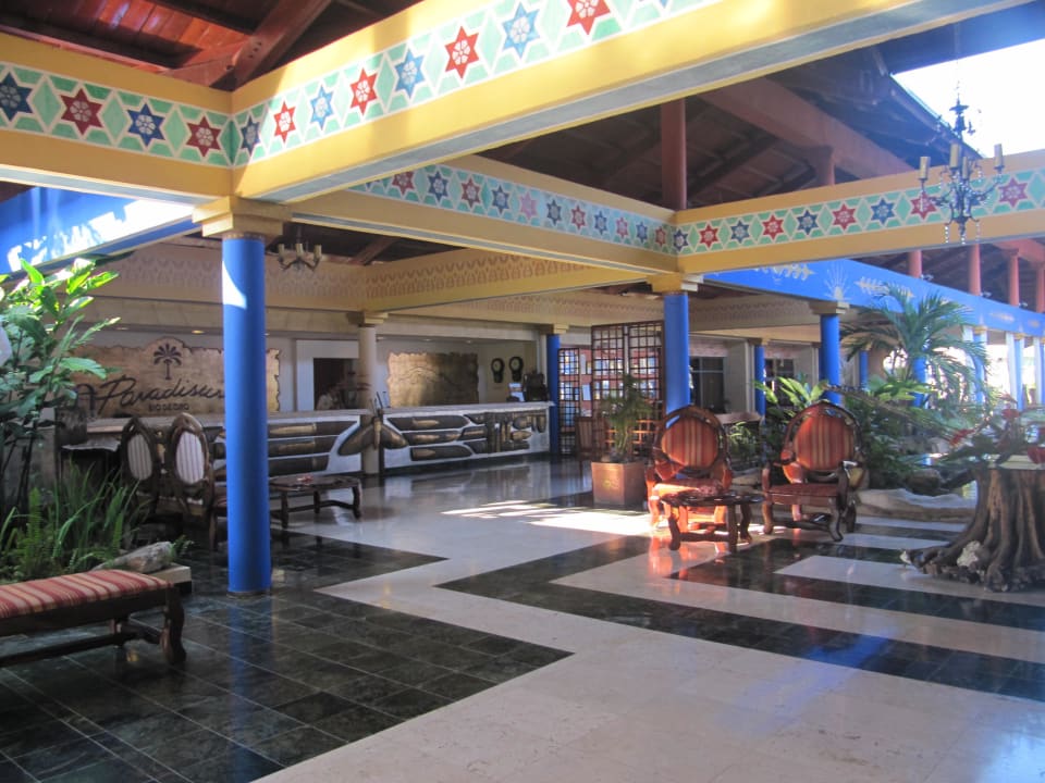 Lobby mit Blick auf die Rezeption Paradisus Rio de Oro Resort & Spa - Adults only