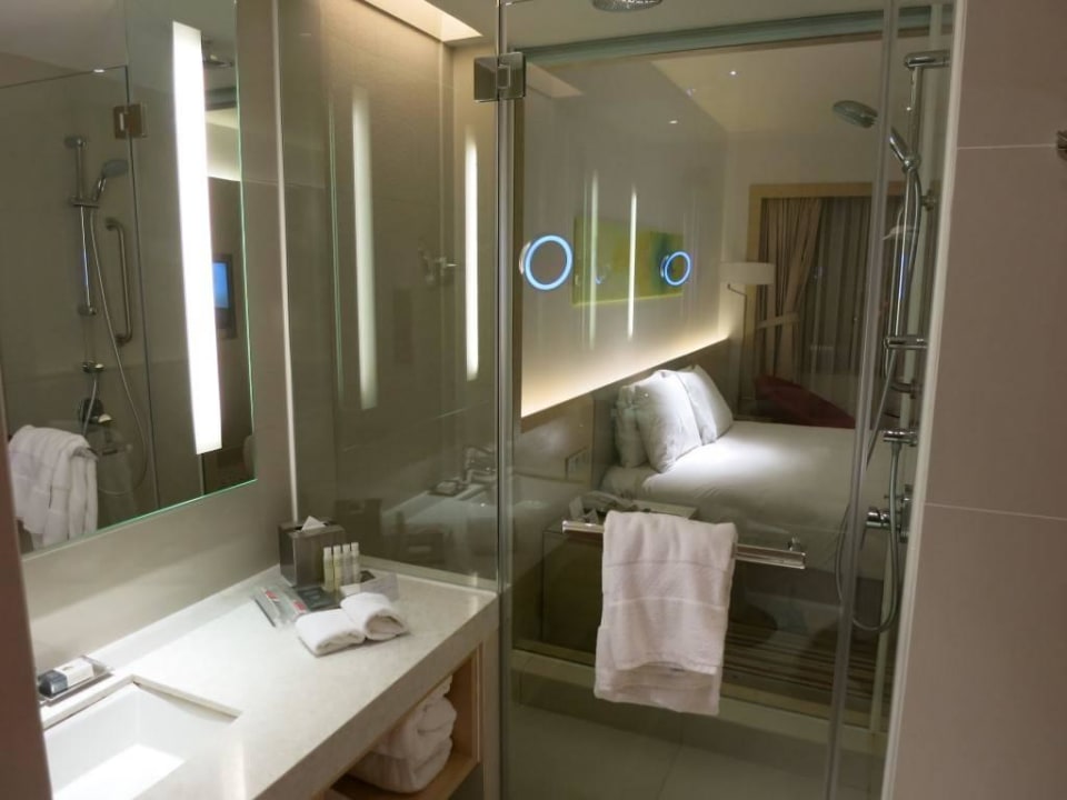 Badezimmer DoubleTree by Hilton Hotel Johor Bahru