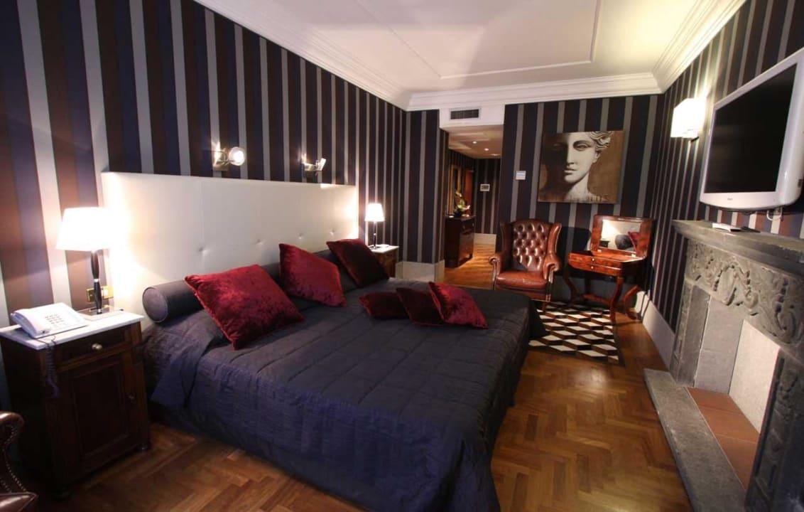 Room  Hotel Inn at the Spanish Steps