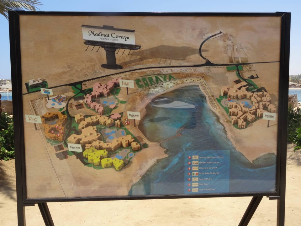 Übersicht Coraya Bucht Steigenberger Coraya Beach - Adults only