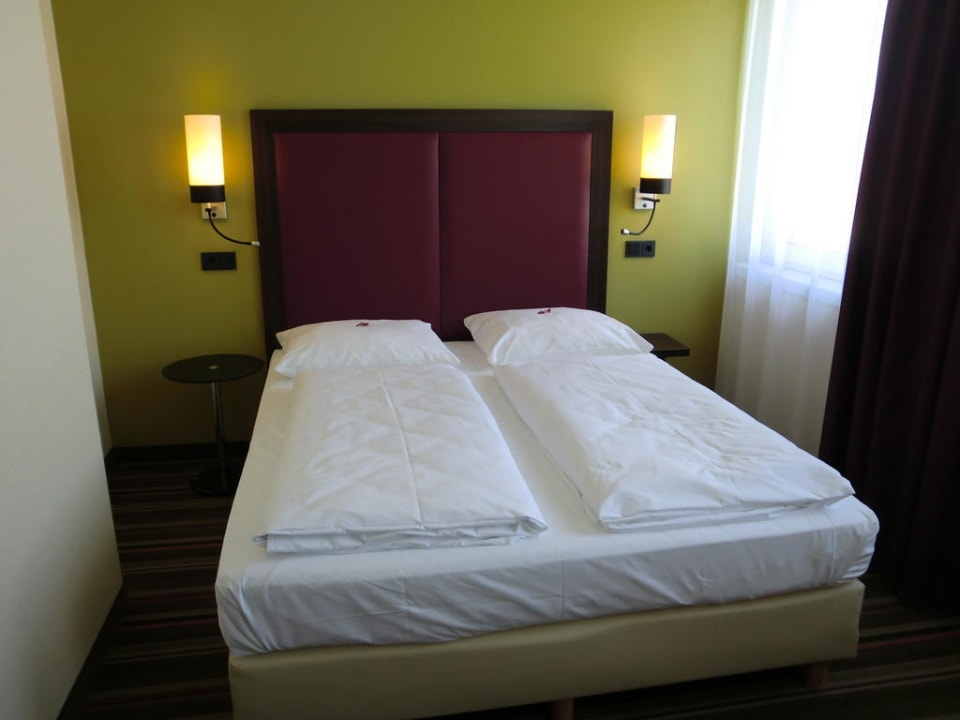 Doppelbett Leonardo Hotel Berlin