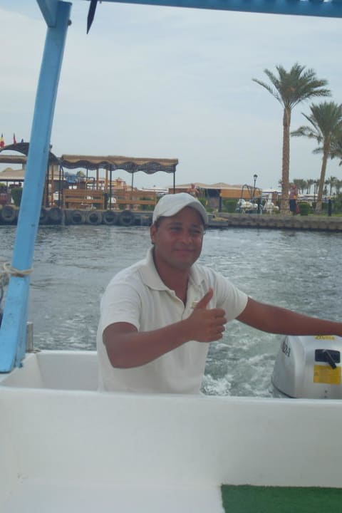 Fahrt auf der Meerwasserlagune Pickalbatros Dana Beach Resort - Hurghada
