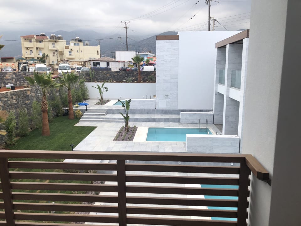 Außenansicht Enorme Ammos Beach Resort