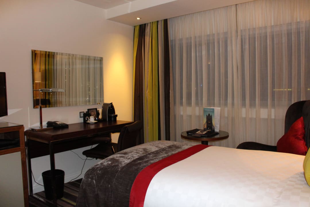 Doppelzimmer The Tower - A Guoman Hotel