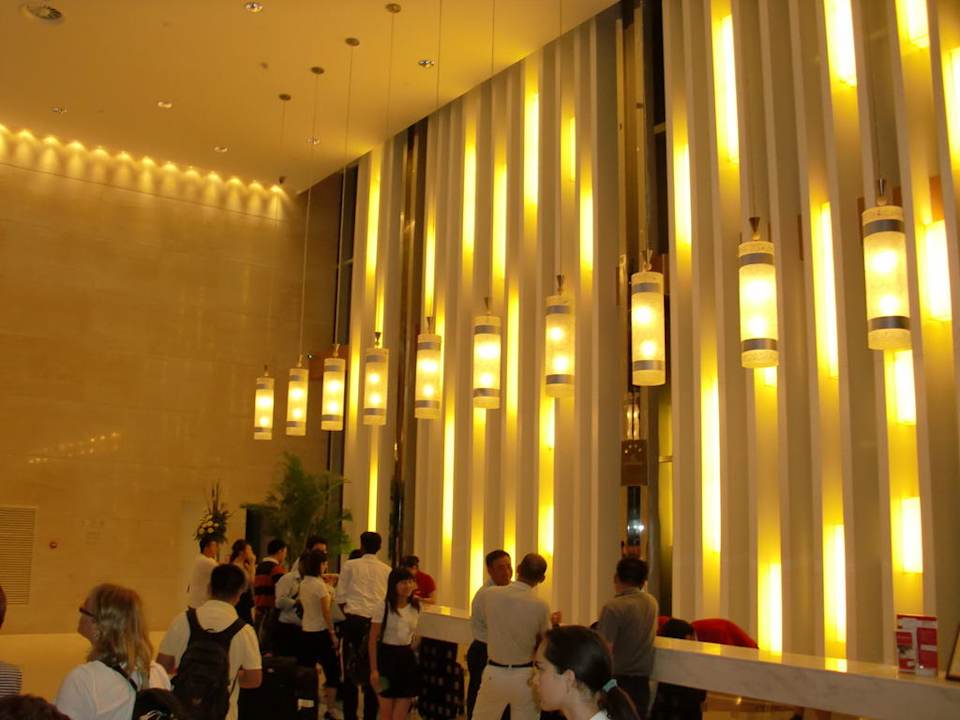 Die Rezeption Ramada Plaza Riverside Hangzhou