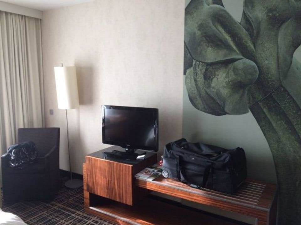 Flachbild-TV Dorint Hotel am Heumarkt Köln