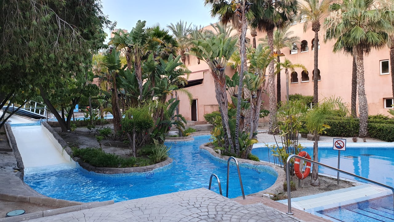 Pool Playacálida Hotel