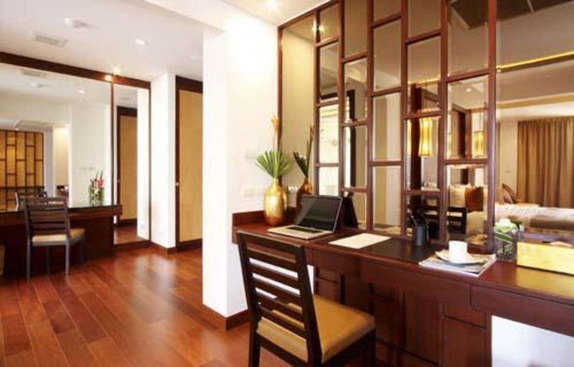 Seaview jacuzzi penthouse 3 bedrooms Mövenpick Resort Bangtao Beach Phuket