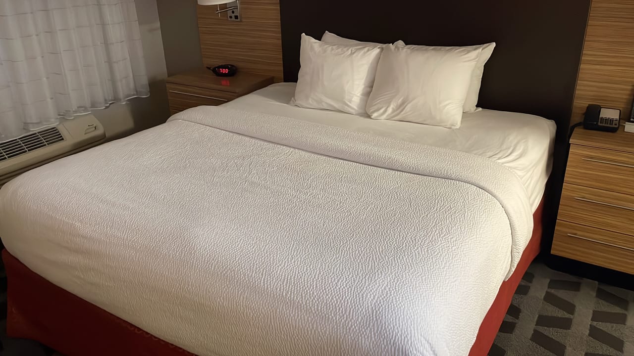 Zimmer TownePlace Suites Latham Albany Airport