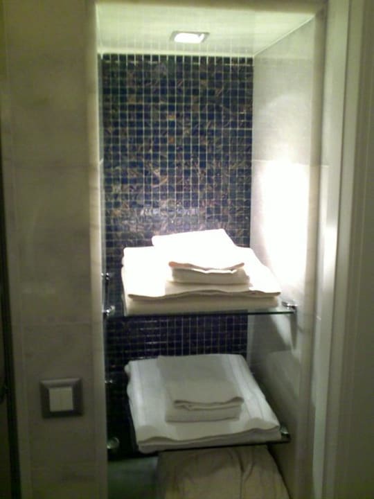 Nische mit Handtüchern The Stay Boulevard Nisantasi