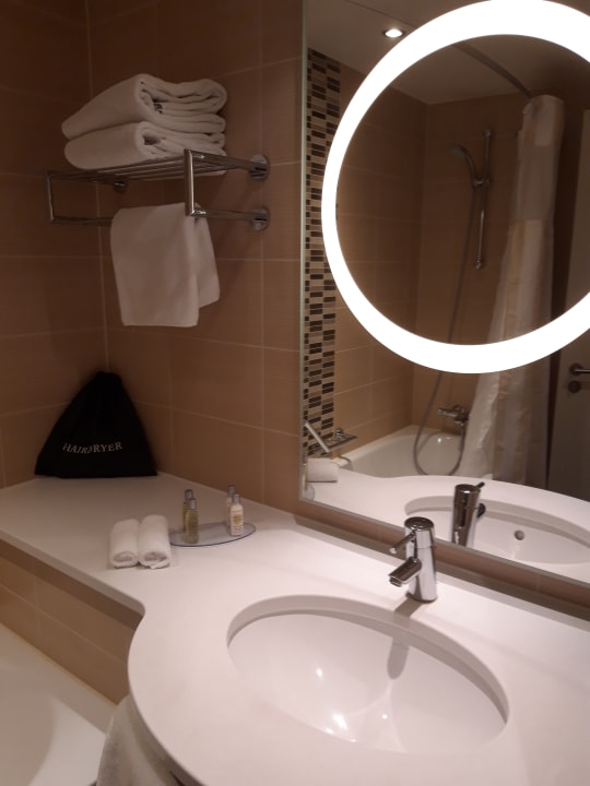 Zimmer Hilton Garden Inn Frankfurt Airport