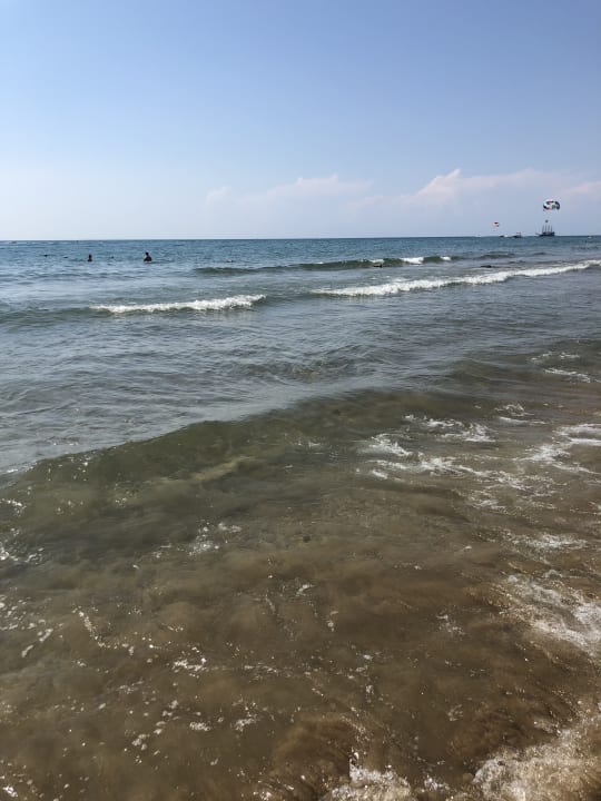 Strand Luna Blanca Resort & Spa