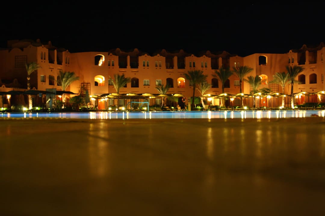 Traum  Jaz Makadi Oasis Resort