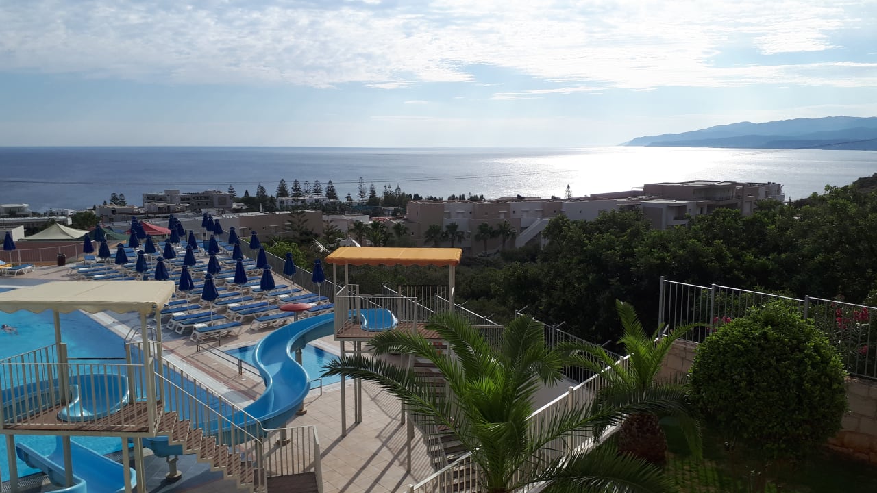 Pool Grand Hotel Holiday Resort