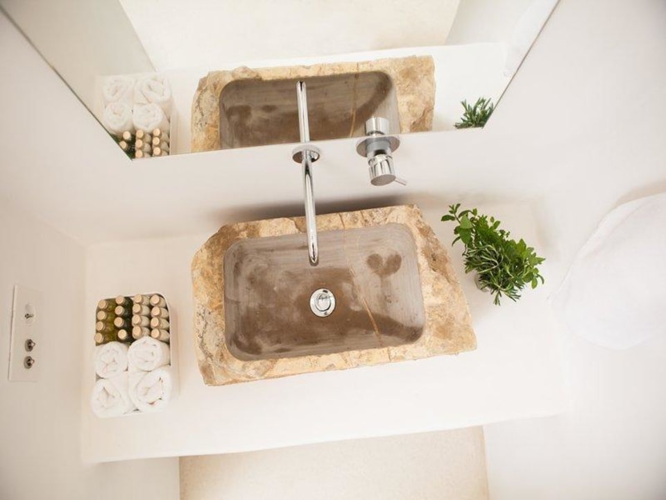 Bathroom Hotel HM Balanguera