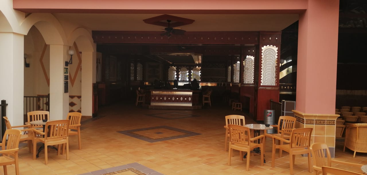 Gastro Hotel Riu Karamboa