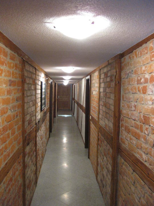 Flur zu den Zimmern und Ferienwohnungen Bauernhaus Vetter