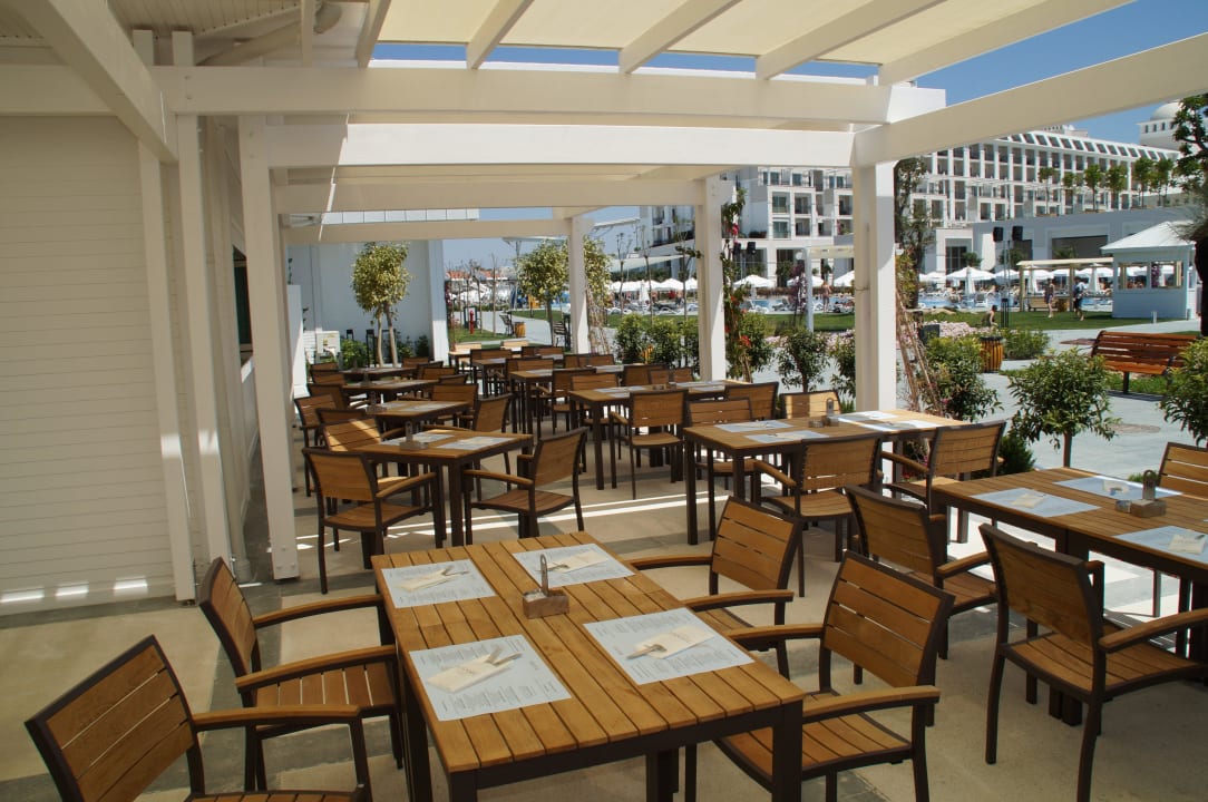 Snack Titanic Deluxe Golf Belek