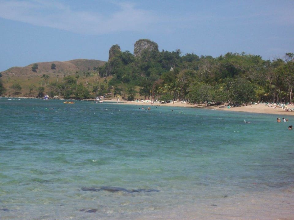 Strand Playabachata Hotel