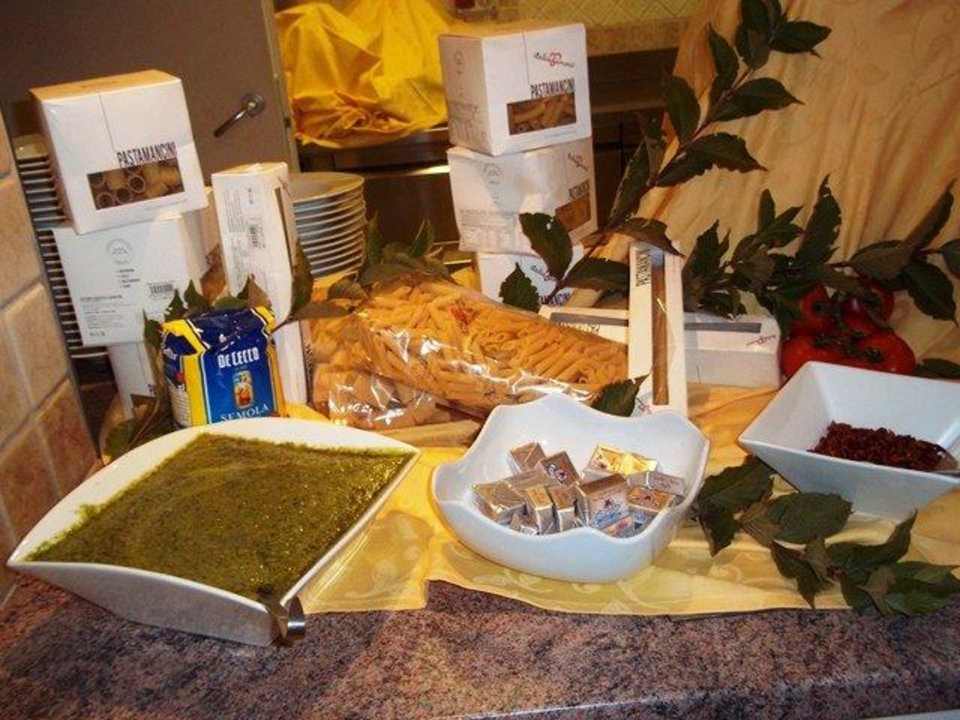 Vorspeisenbüffet zum Italienischen Abend Alphotel Tyrol