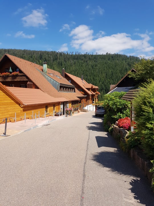 Außenansicht Wellnesshotel Forsthaus Auerhahn