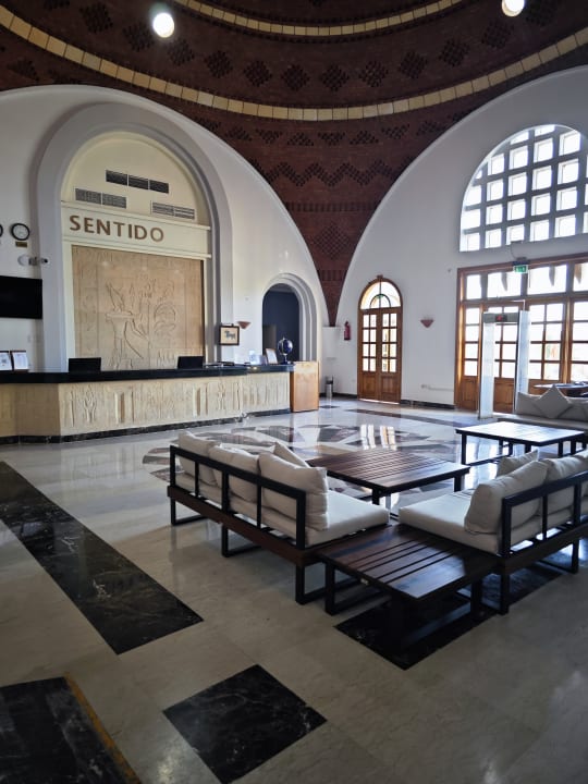 Lobby Sentido Akassia Beach