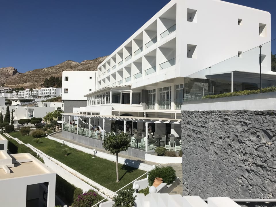 Außenansicht Dimitra Beach Hotel & Suites