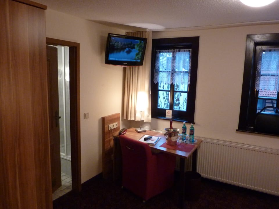 Schreibtisch Hotel & Gasthaus Goldener Hirsch