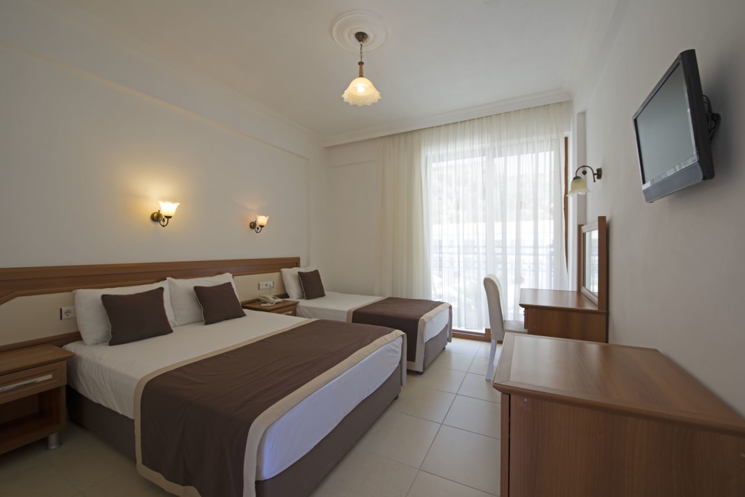 Zimmer Belcekum Beach Hotel