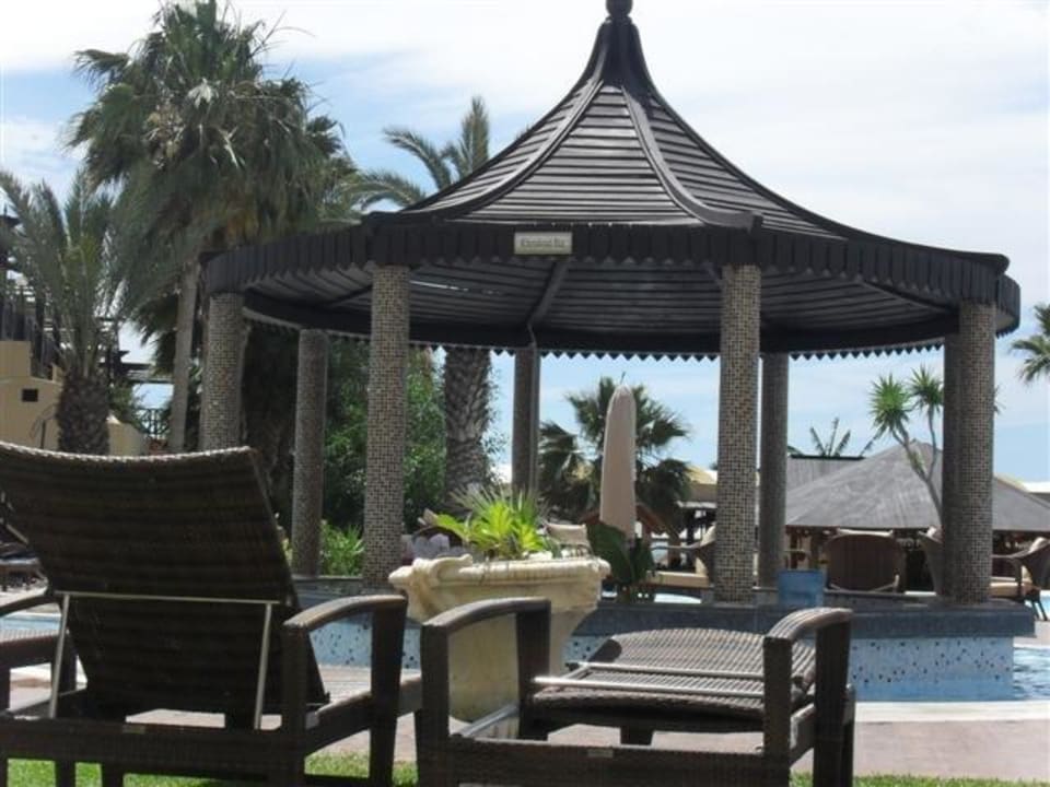 Bar im Pool  Hotel Paradis Palace