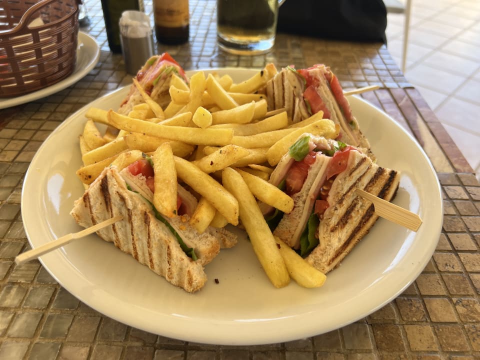 Gastro Hotel Kathrin Beach