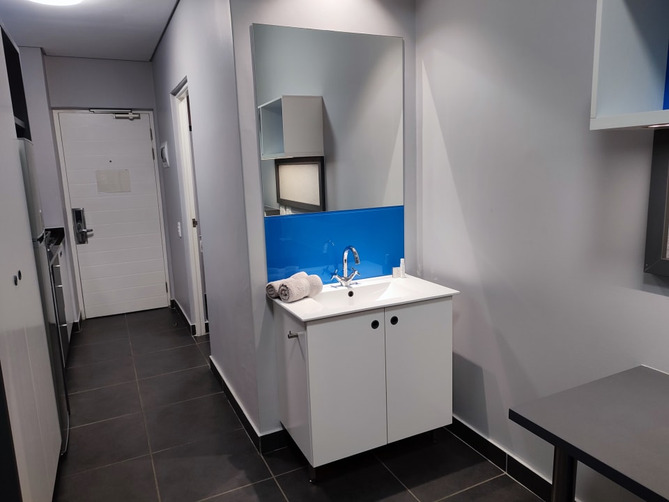 Zimmer CampusKey Cape Town