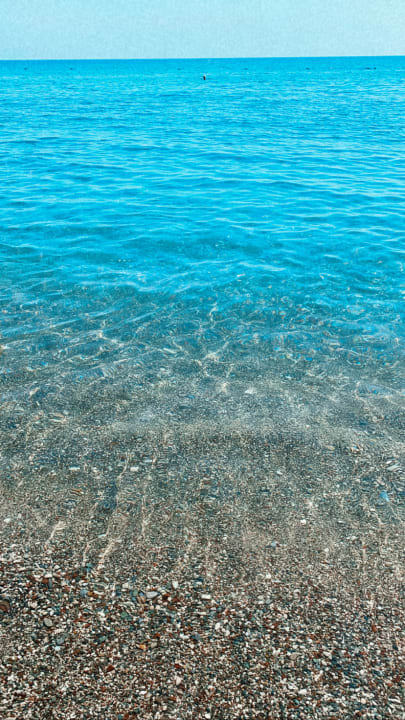 Strand Rixos Sungate