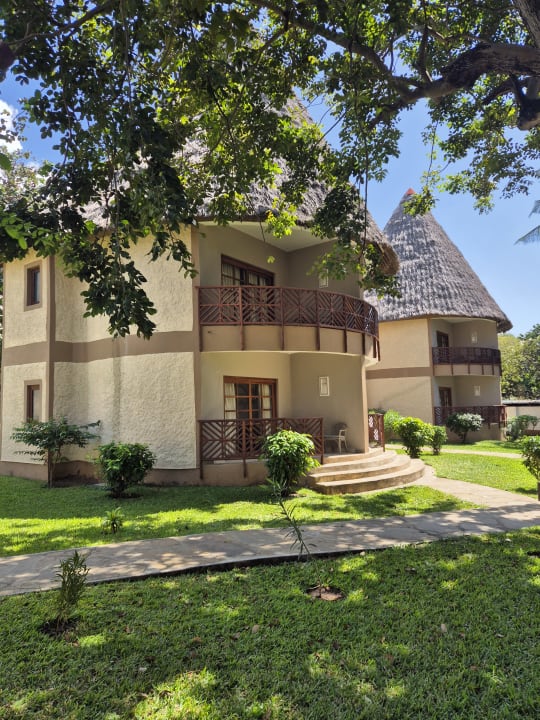 Außenansicht Neptune Village Beach Resort & Spa