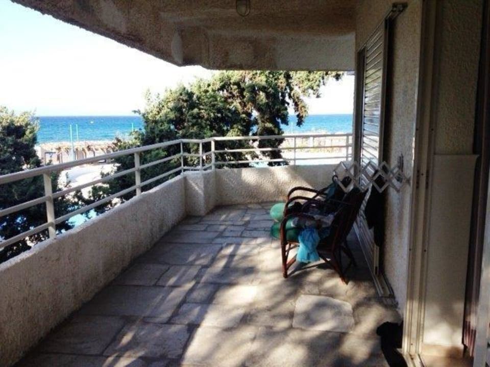 Balkon der Juniorsuite Apollonia Beach Resort & Spa