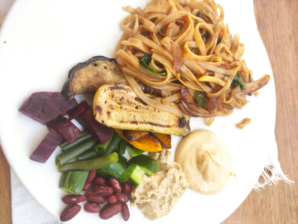 Gastro Serry Beach Resort