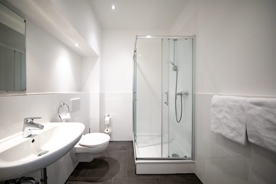 Zimmer Airport Hotel Dürscheidt