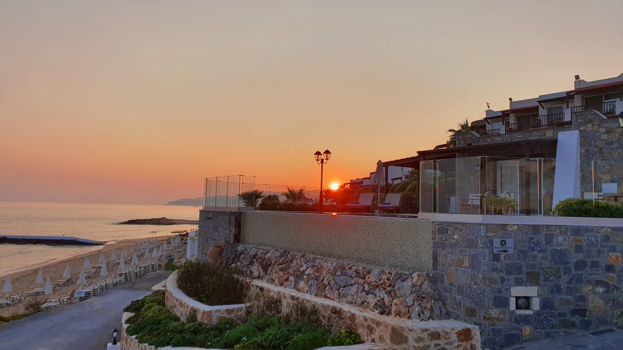 Ausblick Alexander Beach Hotel & Village Resort