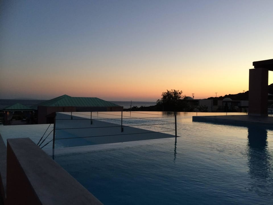 Basen "półprywatny" Atlantica Belvedere Resort